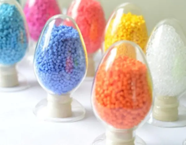 Bahan apa sing cocog kanggo negesake tpe kanthi abs? Apa faktor sing kudu dianggep?